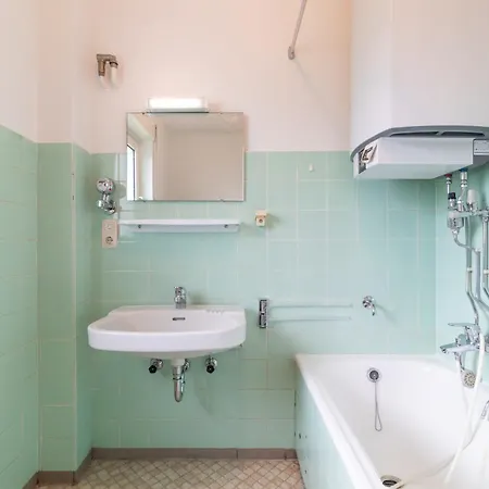 Monteuersapartment I 3 Schlafzimmer I 6 Betten I Kuche I Waschmaschine I Balkon I Garten Appartamento Darmstadt