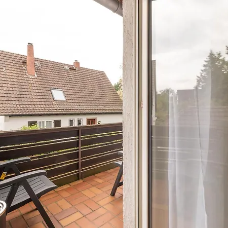 Monteuersapartment I 3 Schlafzimmer I 6 Betten I Kuche I Waschmaschine I Balkon I Garten Appartamento Darmstadt