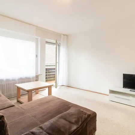 Monteuersapartment I 3 Schlafzimmer I 6 Betten I Kuche I Waschmaschine I Balkon I Garten Darmstadt