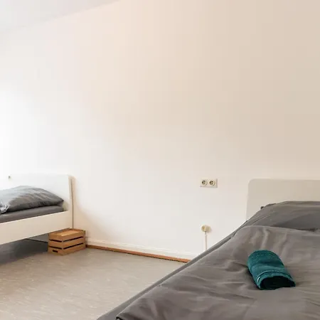 Appartamento Monteuersapartment I 3 Schlafzimmer I 6 Betten I Kuche I Waschmaschine I Balkon I Garten *